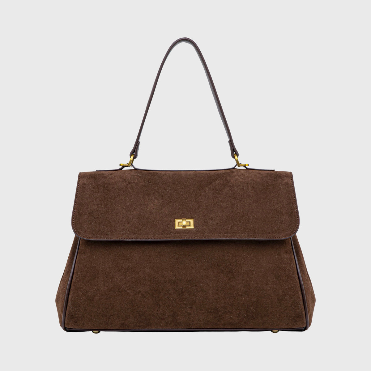 Ciara Essential